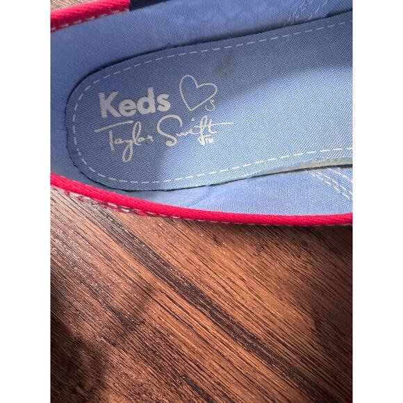 Keds Taylor Swift Collab Guitar Shoes Red - Picture 3 of 7